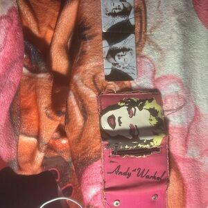 Andy Warhol Pink and Orange mirror combo and wallet
🌸🌸